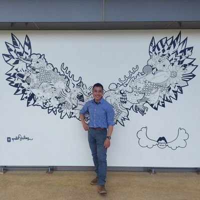 子供のアトピーを機に田舎の古民家にお引っ越し🏡未来への希望の種代表🌱
普段は透析クリニック🏥で働く兼業農家🌾の技士🧑⚕️兼コンサルタント🔥
#アドラー心理学 #非認知能力 #潜在意識
#透析 #農業 #サーフィン #古民家 #コーチ #コンサルタント