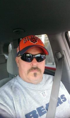 I love faily, friends,old cars and trucks..... 

Your either living or existing  and I chose to live...

Chicago Bears until I die