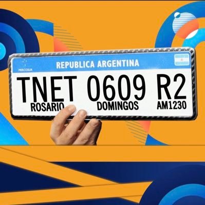 Programa periodístico🎙️ Con @DaniDePaola y @MaBelenAlvares Domingos 6 a 9 x @radio2rosario AM1230 #Rosario.