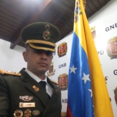 Capitán de la Guardia Nacional Bolivariana
Cmdte. 1ra CIA DESUR Guarenas Guatire
Las Clavellinas