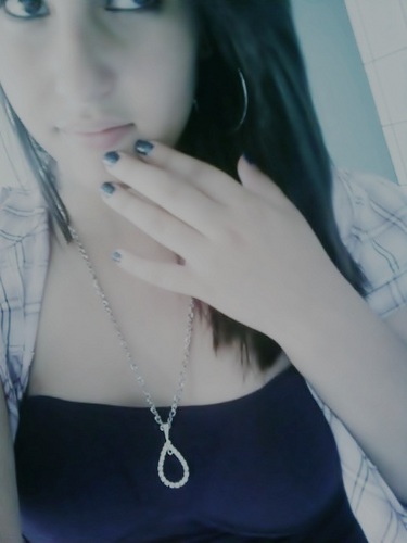 Um beijo fala mais que mil palavras ♥
