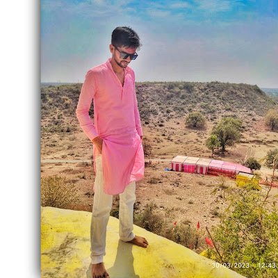Amankum71372755's profile picture. 
