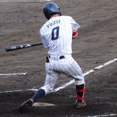 本名ではないです 大阪府高校野球/関西学生野球連盟/関西六大学野球連盟/JABA近畿地区/セガサミー⚾️🀄 たまに写真投稿します