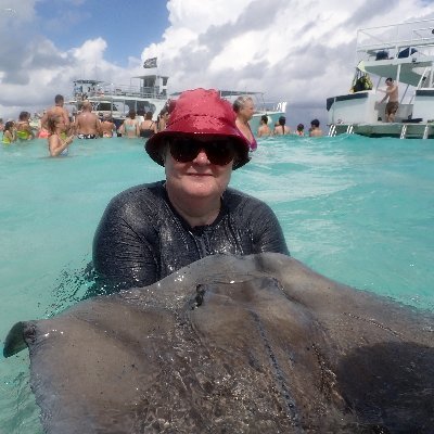 canadiandarlene's profile picture. Grateful, spiritual, happy, teacher, friend. Lives life with joy.