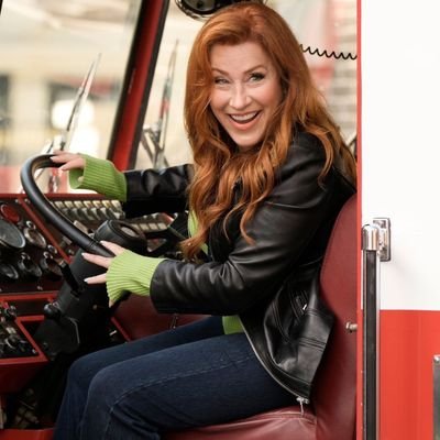 Melissa Schemmenti, The Real Mami according to Char. Bisexual woman. Under Con RP Account, Parody.