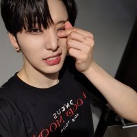 Dear. 𝓢eohonaxion (@seohonaxion) Twitter profile photo