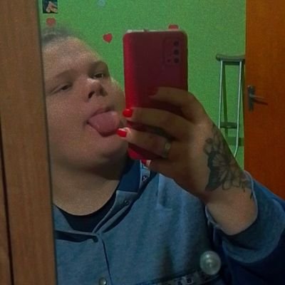 Daiane Breunig da Silva
Colorada 🇦🇹
Amo motos
22 anos
Jeferson Hünemeier ❤️👩❤️👨💍