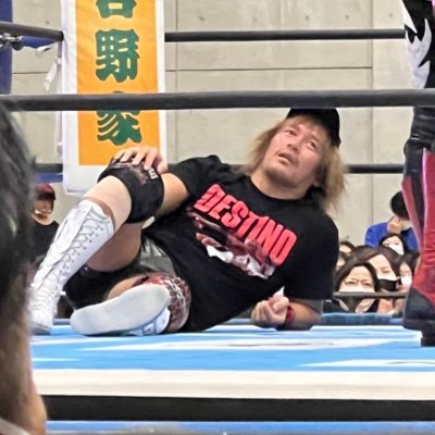 作り直しました🙋熊本→18マジェスタ→新日本プロレス→内藤哲也→ヒョウモントカゲモドキ→ウーパールーパー→ボールパイソン→フクロモモンガ→t.s…❥