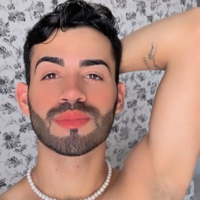 DaniloO12236986's profile picture. Diário de bordo de um jovem dramático 🎭