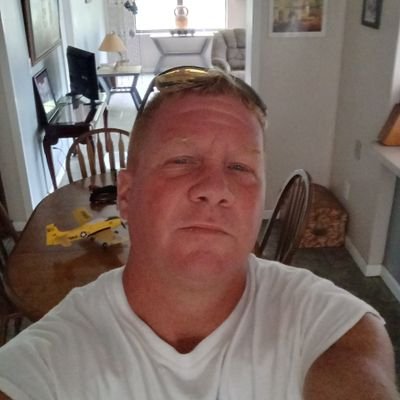 DavidSt1938's profile picture. 