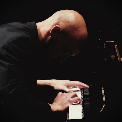 BlazhenBaze's profile picture. Musician, Composer and Pianist.