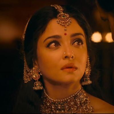 nantii733518307's profile picture. பழிக்கு பழி வாங்கும் பழவூர் ராணி