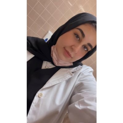 Palestinian,Yafa🇵🇸 UOS’20 Alumni👩🏽‍🎓💉