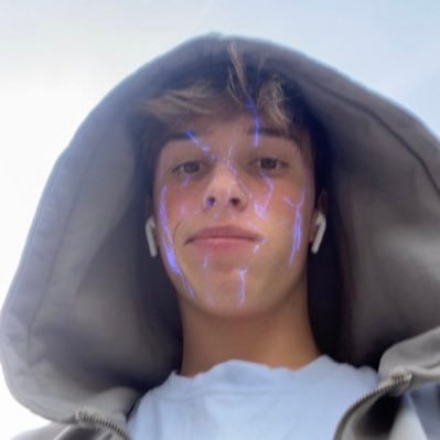 swagggittarious's profile picture. do u miss me, or why are u still there? Insta: https://t.co/LwPDzcfkaf