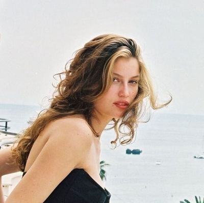 junahkiss's profile picture. 