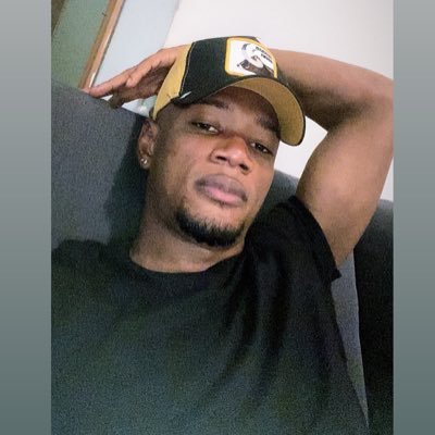 luissaho411's profile picture. Dios ha sido bueno.🧎🏾‍♂️ Juan 3:16❤️