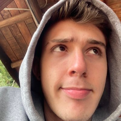Creador de contenido
Streamer en Twitch
Instagram: https://t.co/g15vvWSrsG