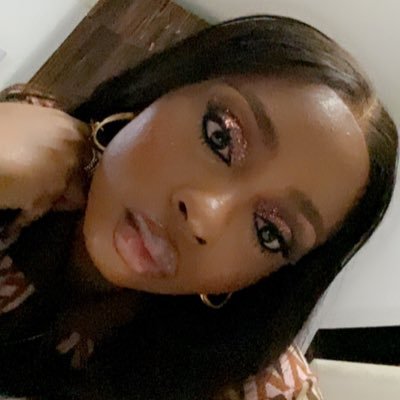 funmi_latte Profile Picture