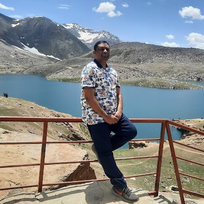 RasoolRevo's profile picture. 