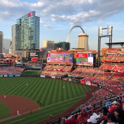 STL ⚾️…..and 🏀🏈🥅 ⚽️
