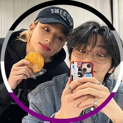 ᅟᅟᅟᅟᅟᅟᅟ🎧 ֹ ESFP - 7w6 - they/he
ᅟᅟᅟᅟᅟᅟᅟᅟ( ⾕ ) ─ SKZ ★ 미 카사
ᅟᅟᅟᅟᅟᅟ૮(^﹏^ ✩ ୧ ‧ 🍊 ᤴ ‹𝟹