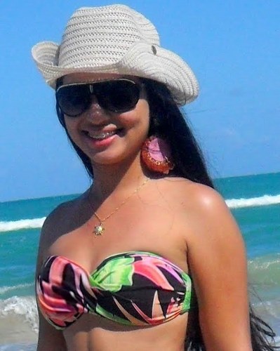 - Senhor, Esteja a minha frente para me iluminar. Esteja atrás para me proteger e ao meu lado para me amparar. Amém!