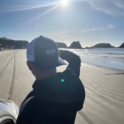 ClmntTom's profile picture. #TeamOM 🤍💙