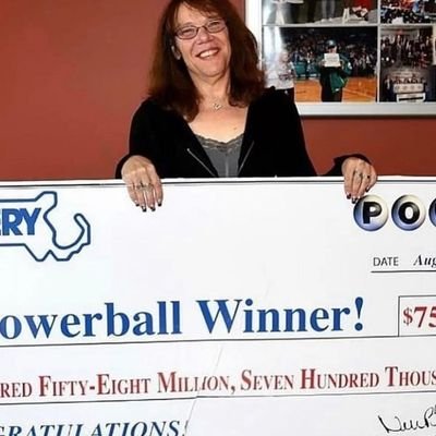 I'm mavis the Powerball single ticket jackpot lottery winner in Massachusetts,I'm the lottery winner of $758 million.. giving out $800,000 to people in need