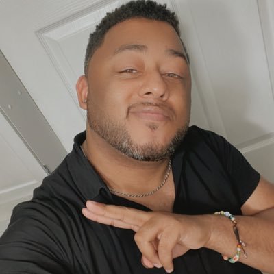 theiiihenry's profile picture. https://t.co/J9okxW0VYw