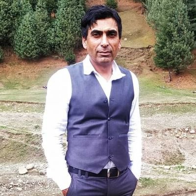 Hi, I m Bilal KhanKashi, i m self employed, have a company of my own, have interest in Health and fitness, music, i like to make new friends