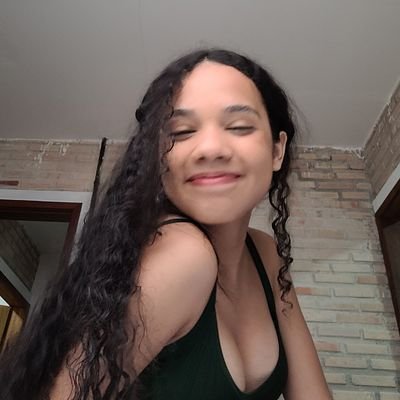 clarijors's profile picture. quinta-feira