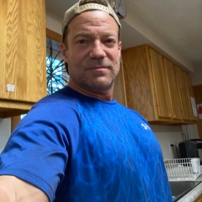 Dad of two great boys. Old paramedic. #NRA Life Member. #2A #MOLONLABE #SMILE Illegitimus Non Carborundum. #GEAUXTIGERS