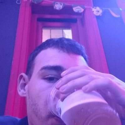 Koenmma's profile picture. bora fazer novas amizade 41998255289