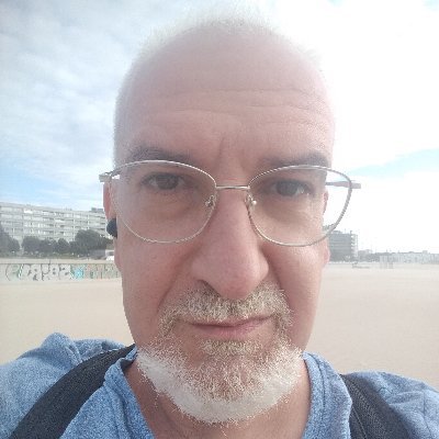 67TwinEngine's profile picture. I love Spirituality, Science, listening to and making Music, Walking & a meaningful Life. I like to smile & laugh. I live Here and Now, but I do Dream a lot.