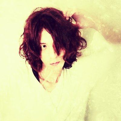 Guitarist 気軽に絡んで下さい! ギター/歌/弾き語り/作曲編曲/ゲーム/花/自然/写真 OZmadenoreply/Buckminsterfullerene (Composer.Guitarist)