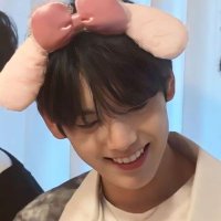 tiar (@yujintheshade) 's Twitter Profile