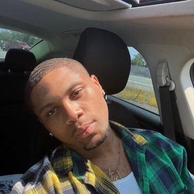 tekkabrown's profile picture. 23