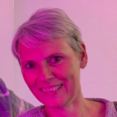 Opgegroeid in Twente, gestudeerd in Groningen, na Amsterdam gaan wonen aan de Waal, Internationalisering Land bouw en Voedsel provincie Noord-Brabant