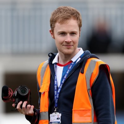 Work @BBCTees/@BBCYork 🎙 | Park Life cameraman and occasional programme contributor @Official_HUFC 🎥⚽️ | 6th Dan JKF Wadokai 🥋 | Nerd | Writer📝 | Spider-Man