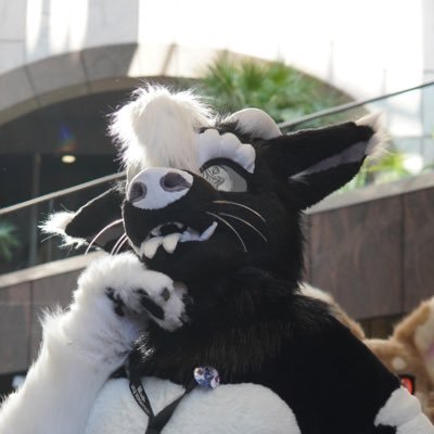 Fursuit Maker from UK est. 2018. - Commissions:Closed until early 2025. Personal / art acc: @MariaSuguline pfp pic taken by @cosmyd2