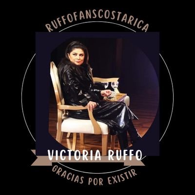 Página fan 
Victoria Ruffo de 
CostaRica  
Nueva Página en Twitter Del 
@ruffofanscosta2
Instragram RuffoFansCostaRica
FacebookRuffofanscostarica