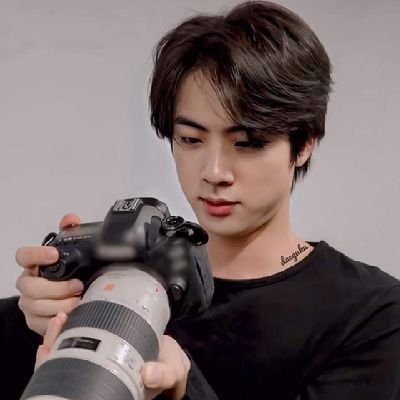 Riana16030352's profile picture. 💜seokjinnie 💜jungkookie
💜Army💜💜
