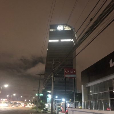 WeekendVibes22's profile picture. 