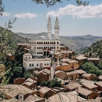 BthrZine's profile picture. 