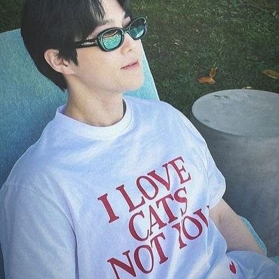 ✷
˚ * .📧
* * ⋆ .
· ⋆ ˚ ˚ ✦
⋆ · * @weareoneEXO
⋆ ✧ · ✧ ✵