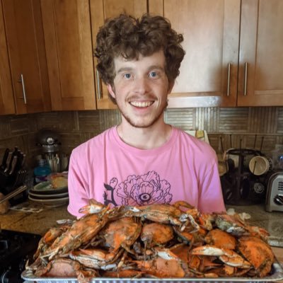 joeantoshak's profile picture. editor @TransportTopics | former researcher @FreightWaves
