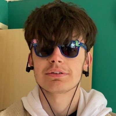 small streamer trying have fun and enjoy life