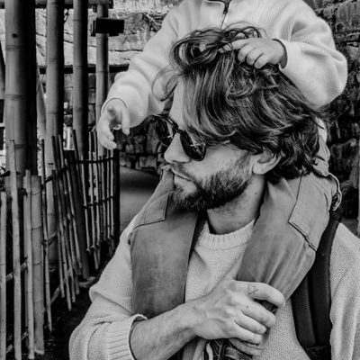 Mr_Django_'s profile picture. Ni uit de grot, ni van de boerderij 🙏 
Koffie zonder melk en suiker ☕
*endorfineverslaafd 🏃 & 🚴💨
Tweet voor 99% over voetbal waarvan 98% Beerschot ⚪💜