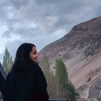 Tar_uh82's profile picture. ی دوزیستِ خسته که وسط خشکی گیر افتاده