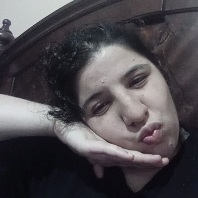 MahaKha13542542's profile picture. 